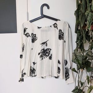 Floral pleated blouse